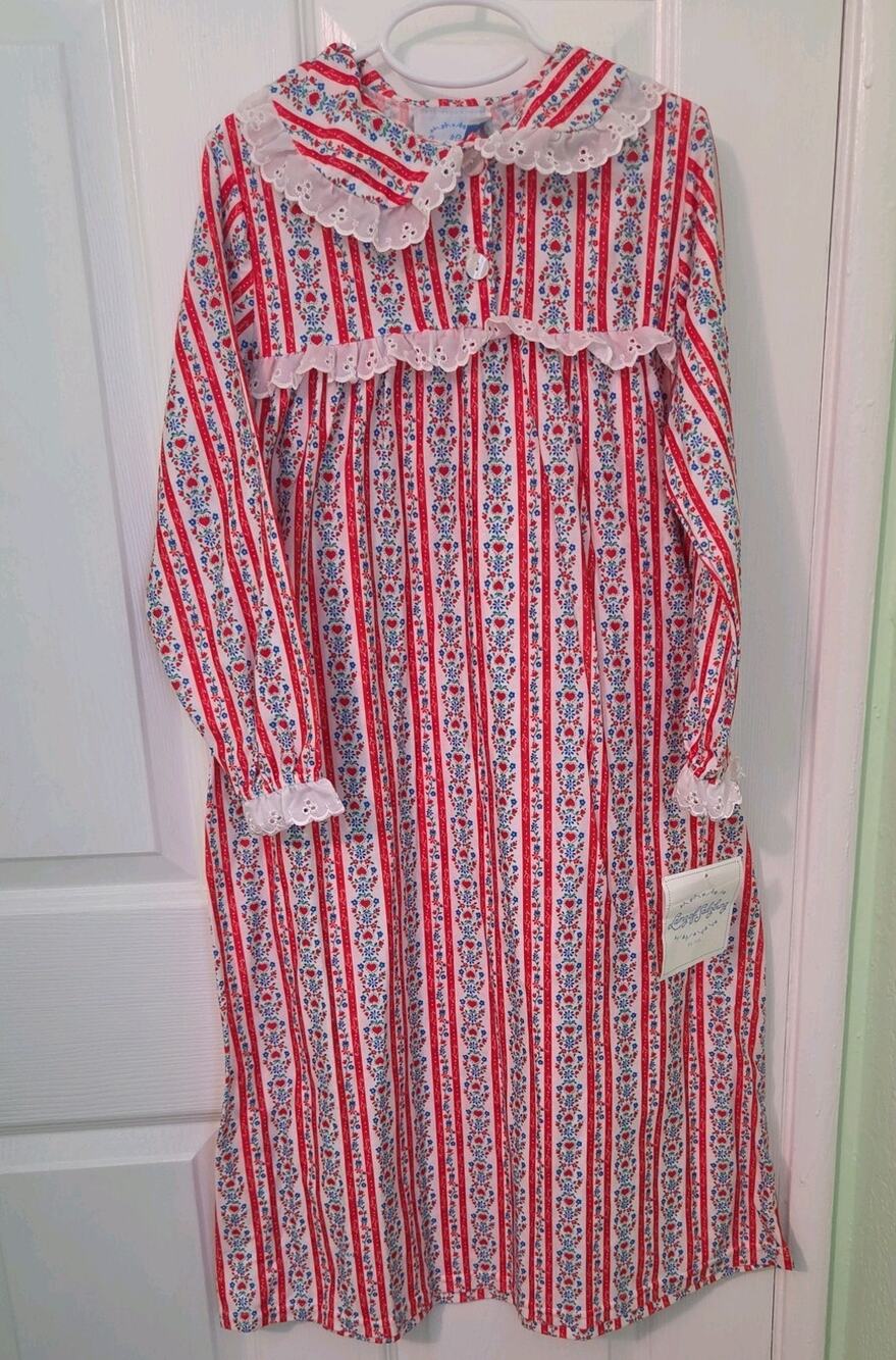 Lanz Of Salzburg Kids Girls Flannel Nightgown Size S 6/6x red Heart & Trim NWT